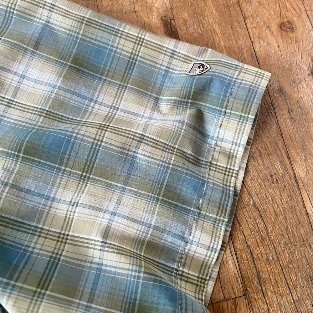 Kuhl button down short sleeve shirt - Picture 3 of 5